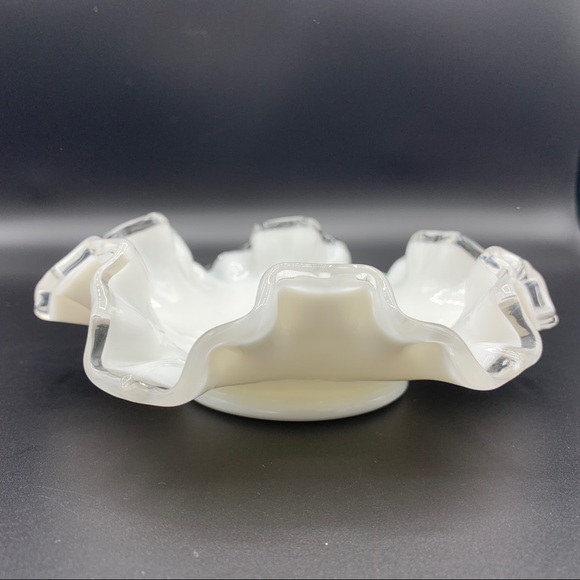 Vintage Fenton Silver Crest Ruffled Candy Dish. - Picture 1 of 7